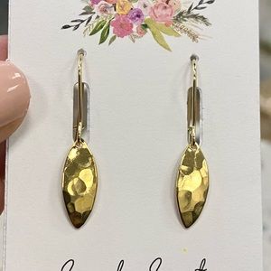 🔥SALE🔥Hammered leaf earrings